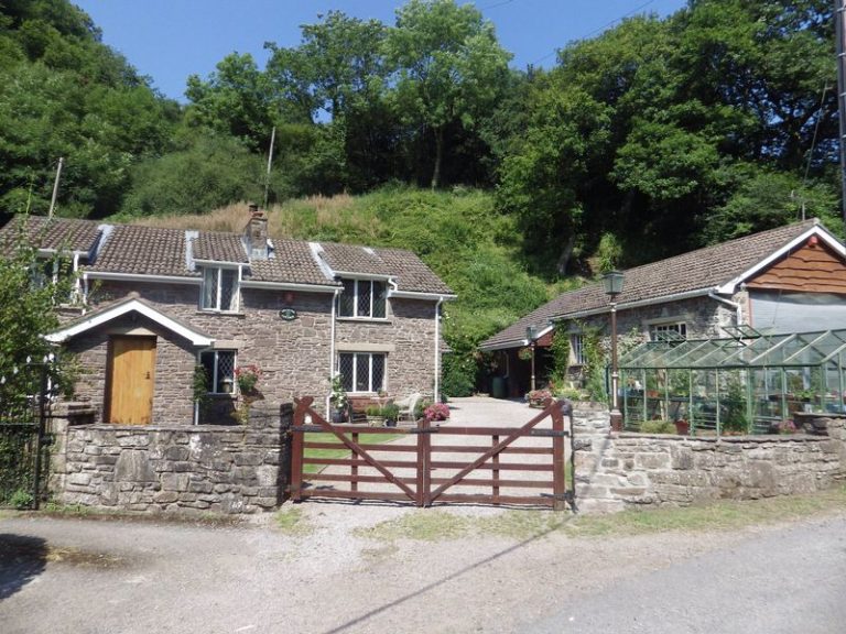 Cwmyoy, Abergavenny Parrys Estate Agents