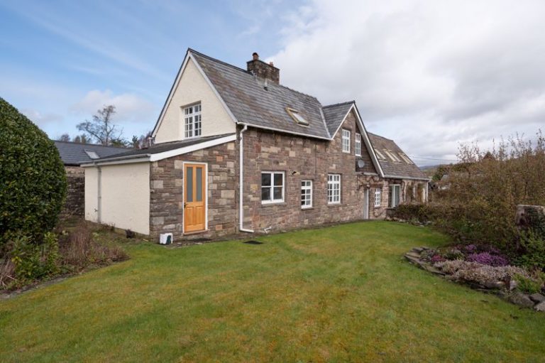 Llangynidr, Crickhowell Parrys Estate Agents