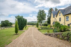 Llanvair Kilgeddin, Abergavenny