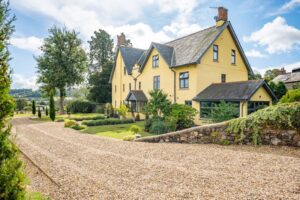 Llanvair Kilgeddin, Abergavenny