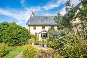 Llanvair Kilgeddin, Abergavenny