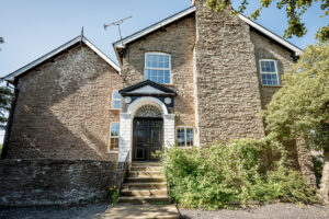 Llangua, Abergavenny