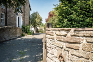 Llangua, Abergavenny