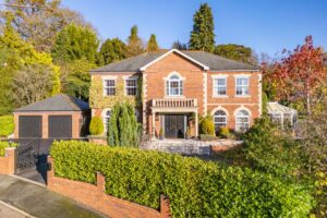 Chapel Orchard, Abergavenny