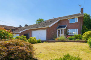 Govilon, Abergavenny
